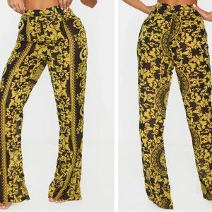(SOLD OUT EVERYWHERE) PrettyLittleThing Chain Print Beach Flares Size 12
